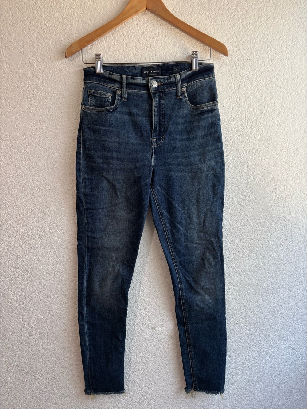 Lucky Brand Skinny Jeans Bridgette Dark Blue Wash Size 4/27